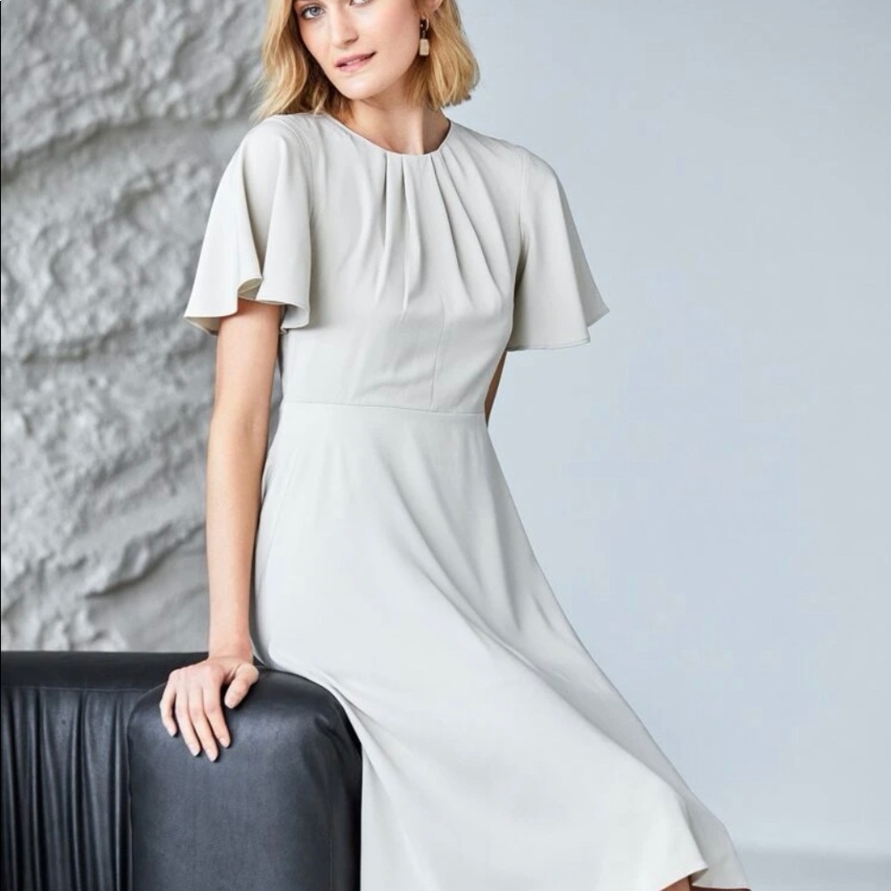 MOTIF Flowy Assymetrical Dress